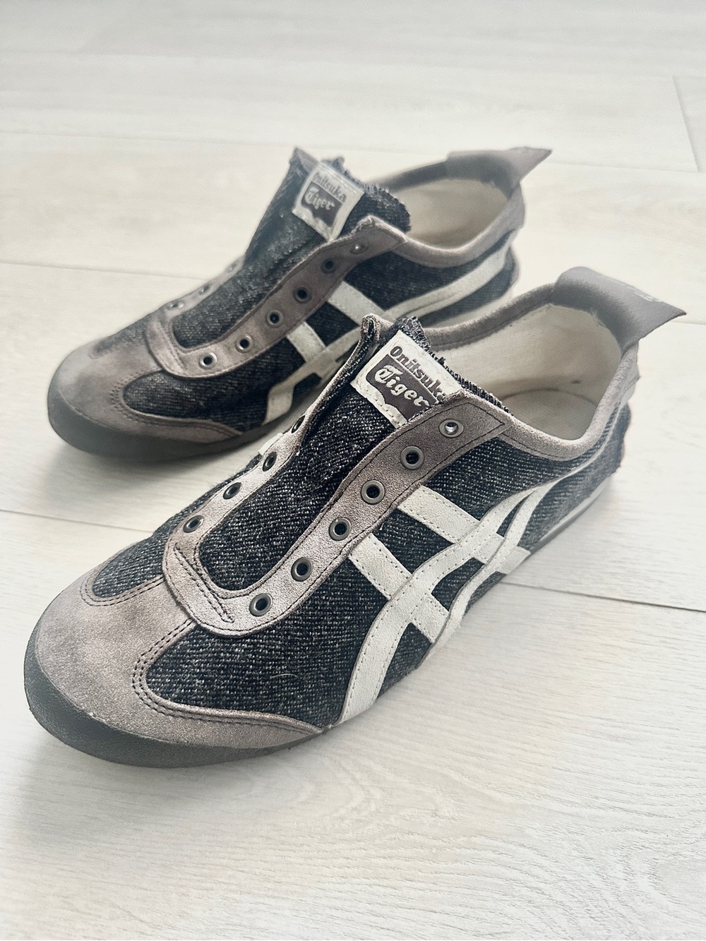 Onitsuka Tiger Mexico 66 Slip-On Shoes Grey Canvas Suede Leather M6.5W8